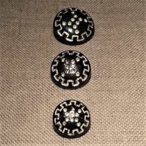 Bouton noir 25mm/22mm/18mm style russe demi boule