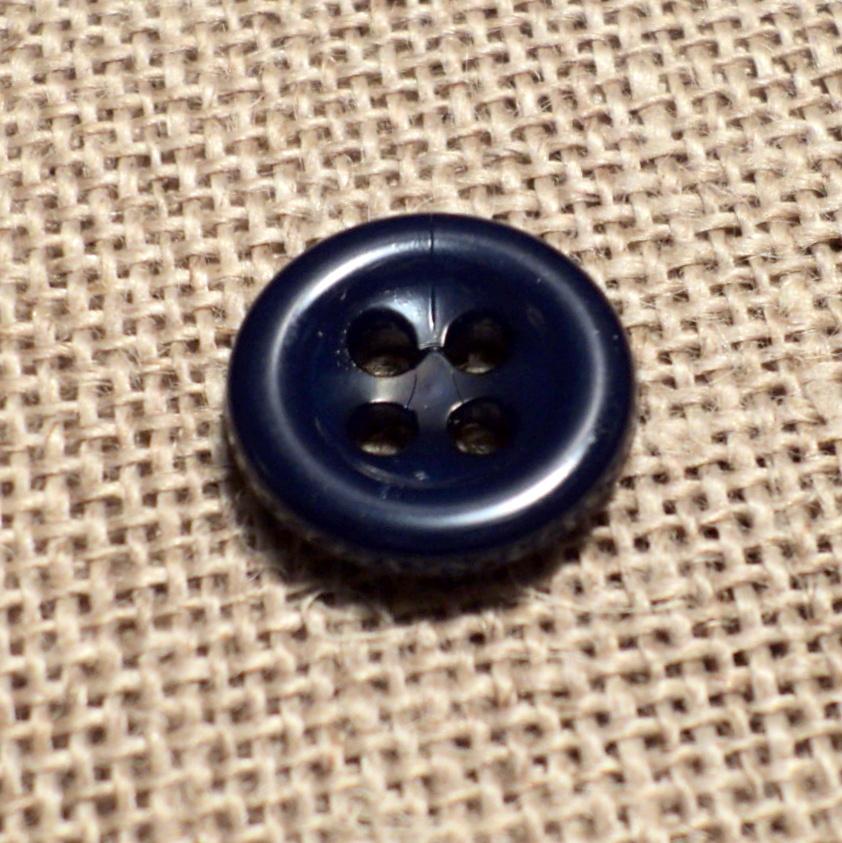 Bouton bleu marine 11mm 4-trous Petit Bouton Bébé, chemise, button down