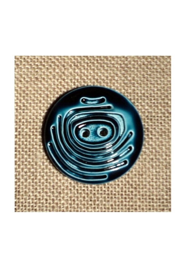 Bouton manteau bleu canard 28mm galalithe avec relief design 2-trous