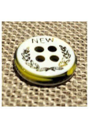 Bouton chemise 11mm 4-trous Petit bouton button down, blanc avec couronne de laurier noir et jaune