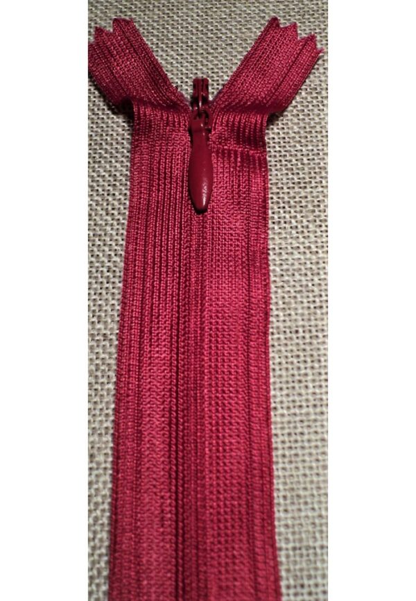 Fermeture invisible rouge rubis 22cm, non séparable 4mm, robe, coussin, sac, trousse etc, Fermeture à glissière