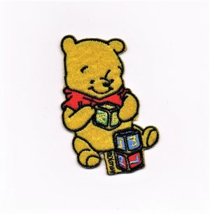 Ecusson Thermocollant Winnie the Pooh L'ours 4.0 x 7.0cm