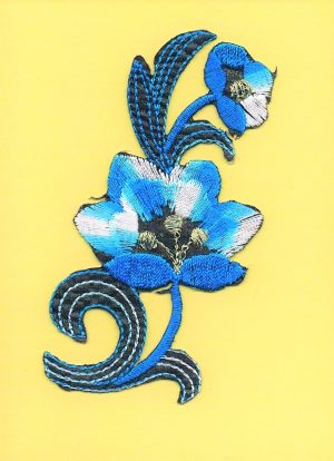 Ecusson Thermocollant la fleur brodé, turquoise 4.8 x 9.7 cm