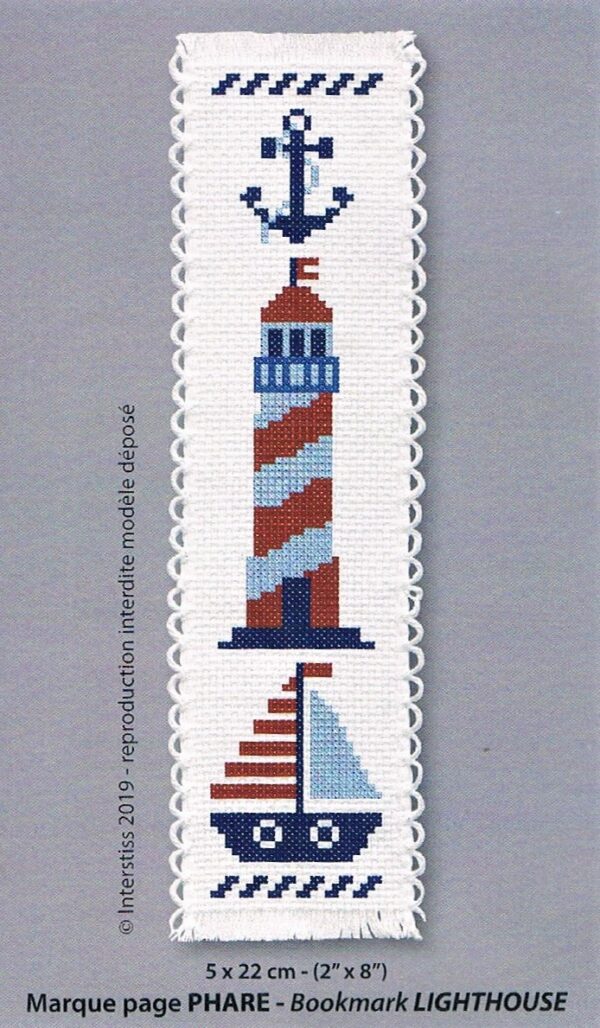 ce marque page avec le phare, le petit bateau et l'ancre