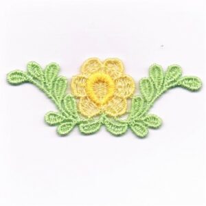 écusson Dentelle brodé fleur jaune avec vert à coudre, 6.3 x 2.5cm
