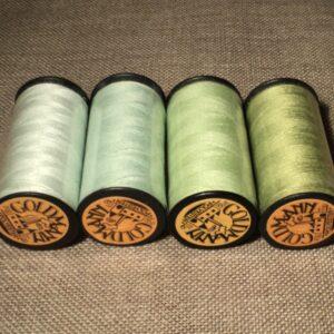 Goldmann 4x200 mètres nuances de vert clair polyester pour tout tissu fil à coudre