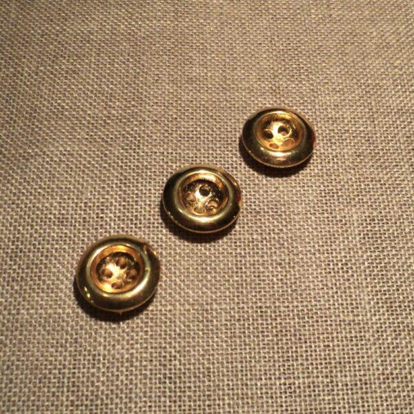Bouton 18mm doré 4-trous veste, robe, jupe, gilet