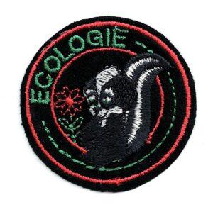 Écusson Thermocollant écologie 7.0cm ronde fond noir avec rouge, vert et blanc