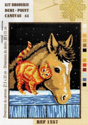 Kit canevas 27.5x20cm Le cheval marron avec le chat roux demi point croix