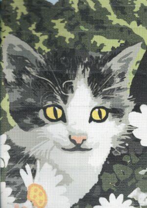 Kit canevas 30x43cm Le chat gris noir blanc avec les fleurs demi point croix