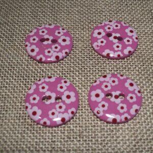 Lot de 4 boutons fuchsia décoratif avec des fleurs 18mm avec 2-trous