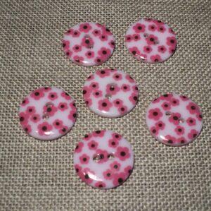 Lot de 5 boutons blanc décoratif avec des fleurs 18mm avec 2-trous