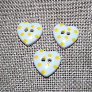 Bouton cœur blanc à pois jaune vif 15mm avec 2-trous