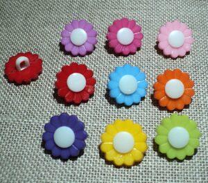 Bouton fleur à pied 15mm jaune, violet, rouge, vert lime, orange, bleu, rose clair, fuchsia, rose bonbon