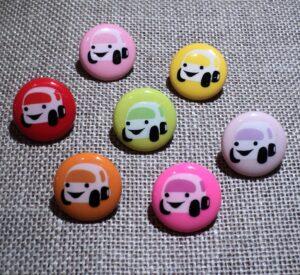 Bouton voiture amusante 15mm à pied, Petit Bouton Bébé enfant rose, fuchsia, vieux rose, lime, orange, jaune, rouge
