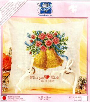 kit à broder coussin d'alliance mariage 23x23cm au point de croix Vervaco