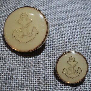 Bouton doré avec fond écru 1522mm avec ancre doré